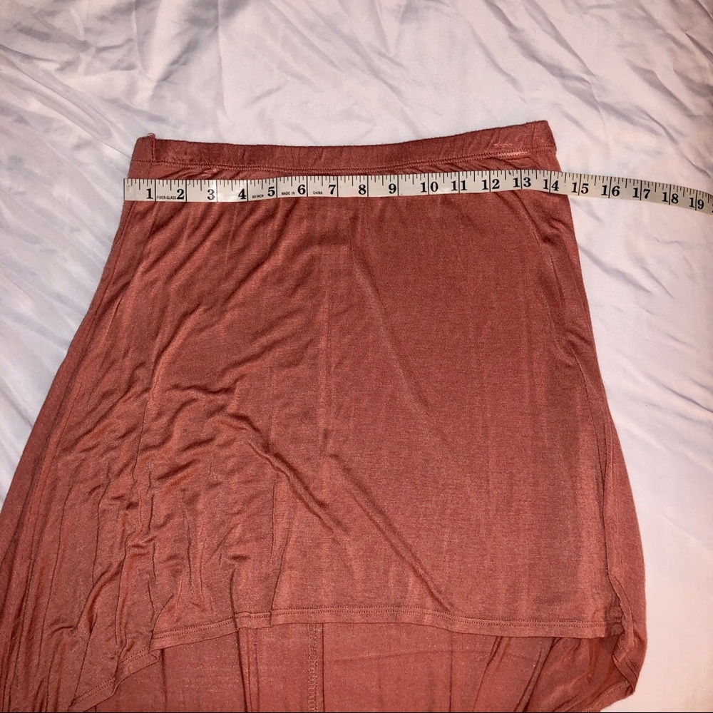 High-Low Skirt - Picture 1 of 5